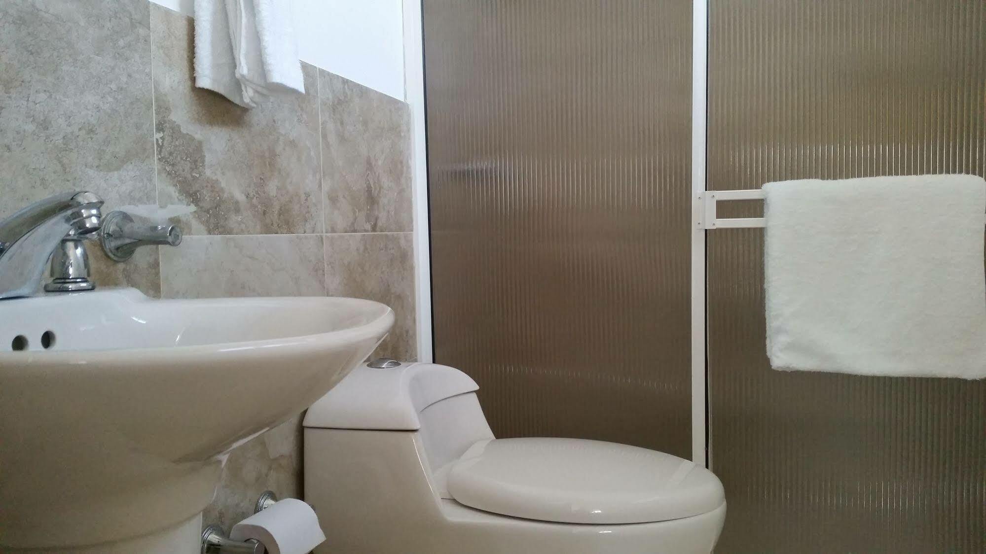 Hostal Marlyn San Andrés Εξωτερικό φωτογραφία